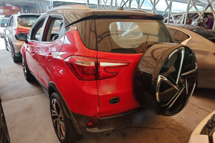 BYD Yuan 2016 #5 BYD Yuan 2016 car image #5