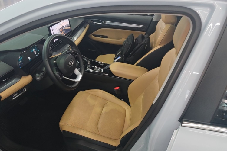 GEELY Emgrand L HiP 2024 #15 GEELY Emgrand L HiP 2024 car image #15