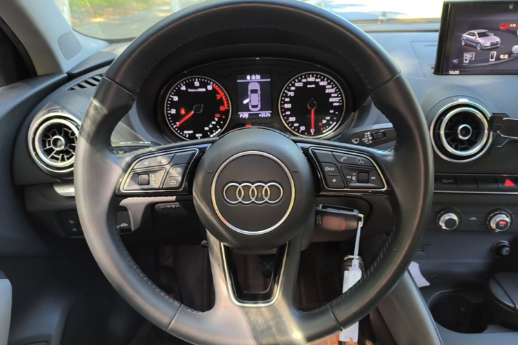 Audi A3 2019 #11 Audi A3 2019 car image #11
