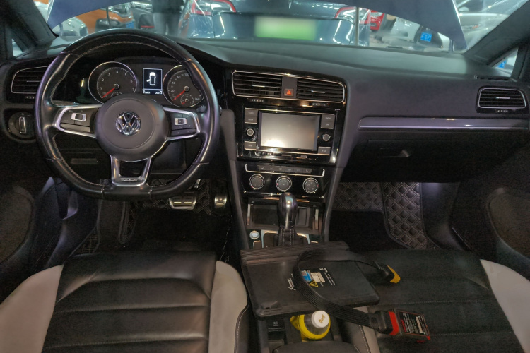 Volkswagen Golf 2018 #10 Volkswagen Golf 2018 car image #10