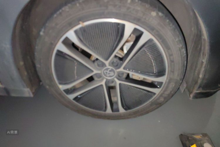 BYD Han 2023 car image #9
