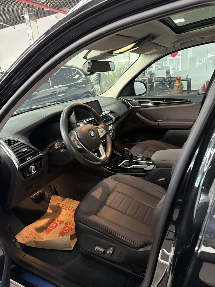 BMW X3 2019 #2 BMW X3 2019 car image #2