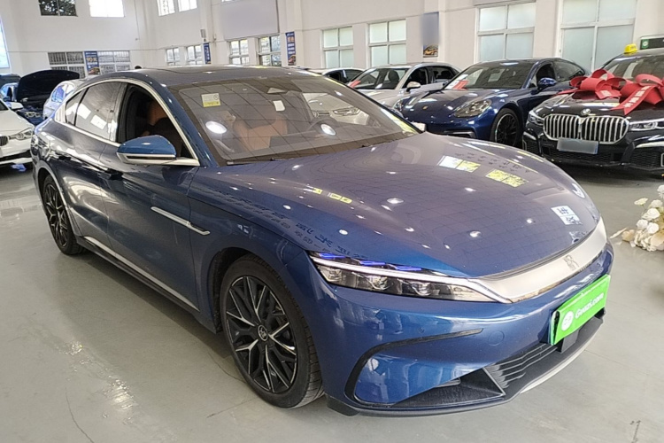 BYD Han 2023 #4 BYD Han 2023 car image #4