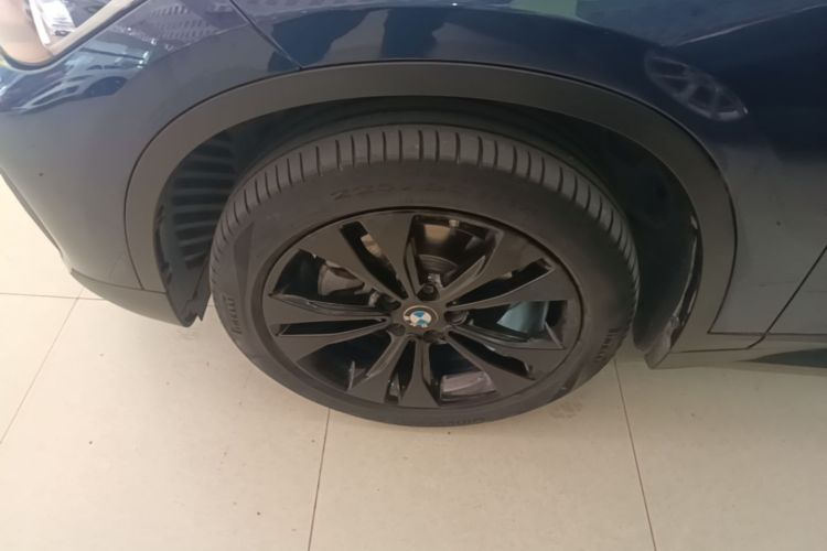 BMW X1 2019 car image #9