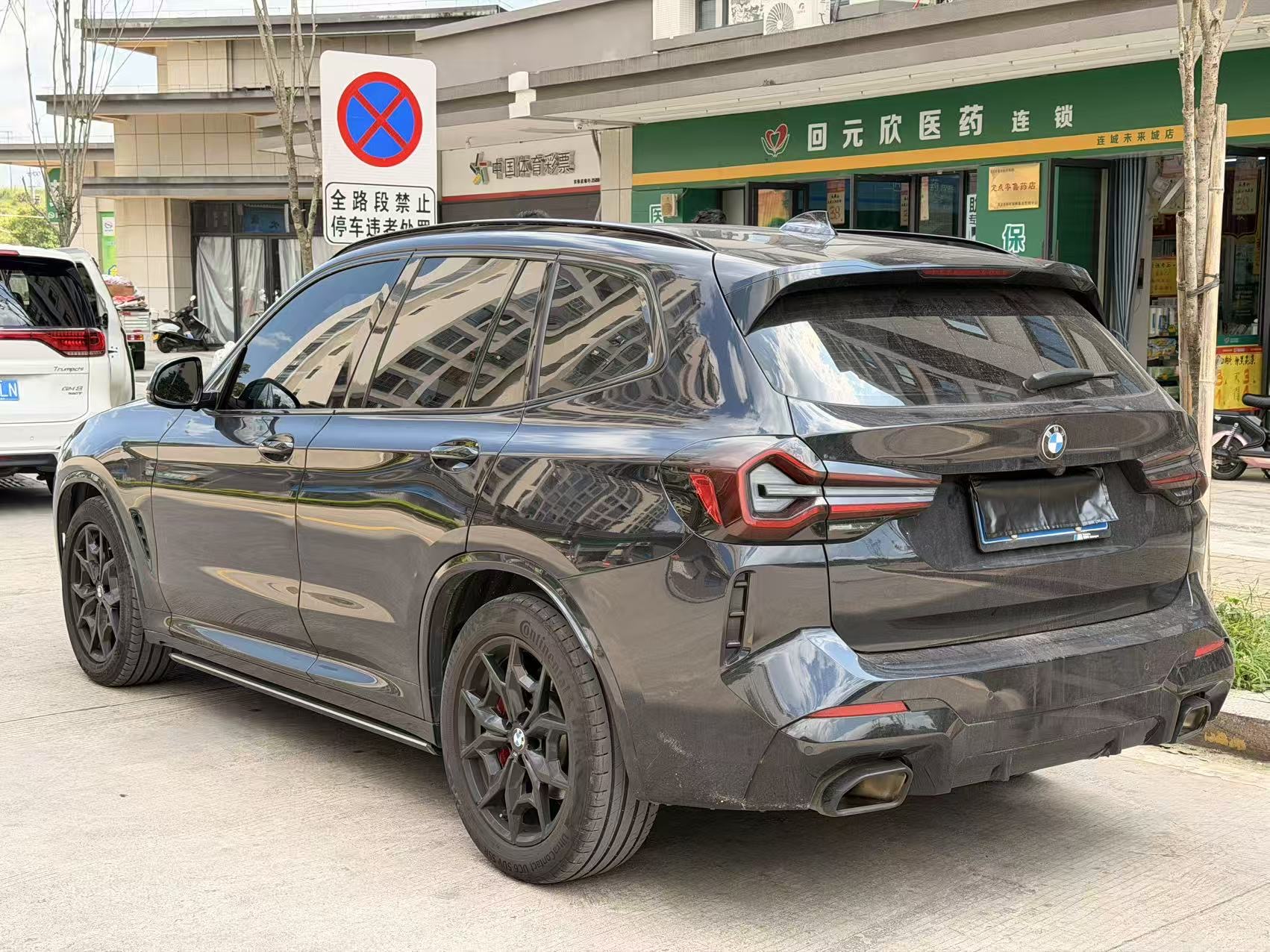 BMW X3 2023 car image #4