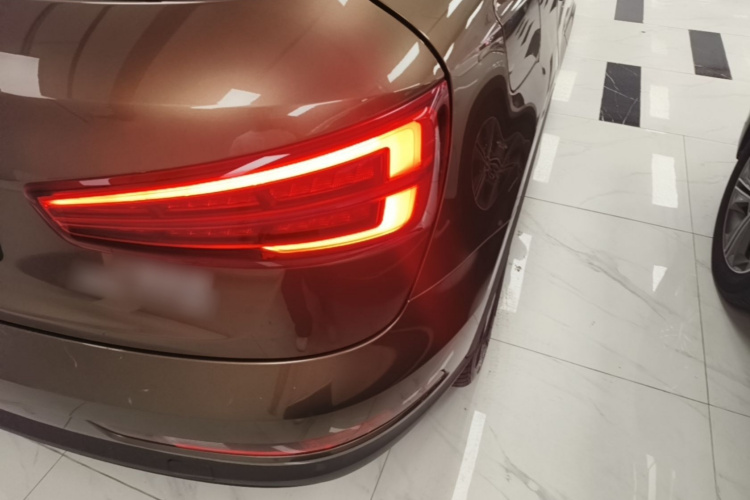 Audi Q3 2016 #8 Audi Q3 2016 car image #8