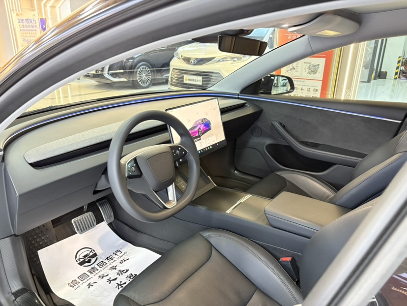 Tesla Model 3 2024 #10 Tesla Model 3 2024 car image #10