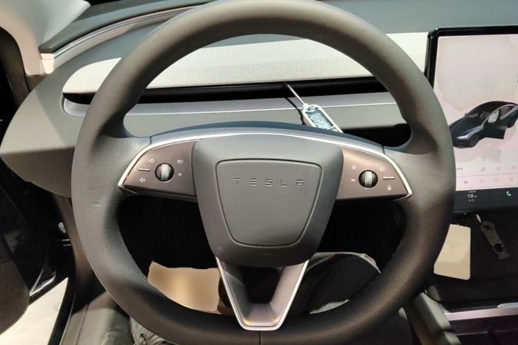 Tesla Model 3 2024 #12 Tesla Model 3 2024 car image #12