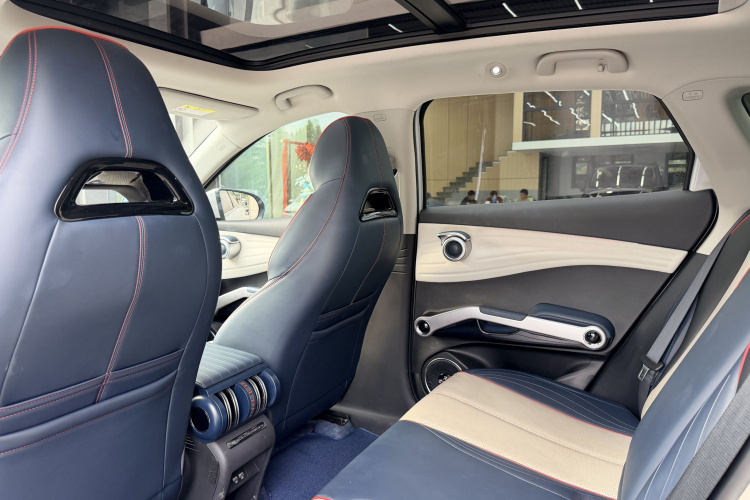 BYD Yuan Plus 2022 immagine di auto #11