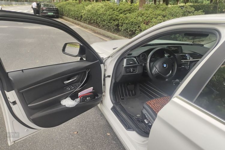 BMW 3 Series 2016 #18 BMW 3 Series 2016 immagine di auto #18