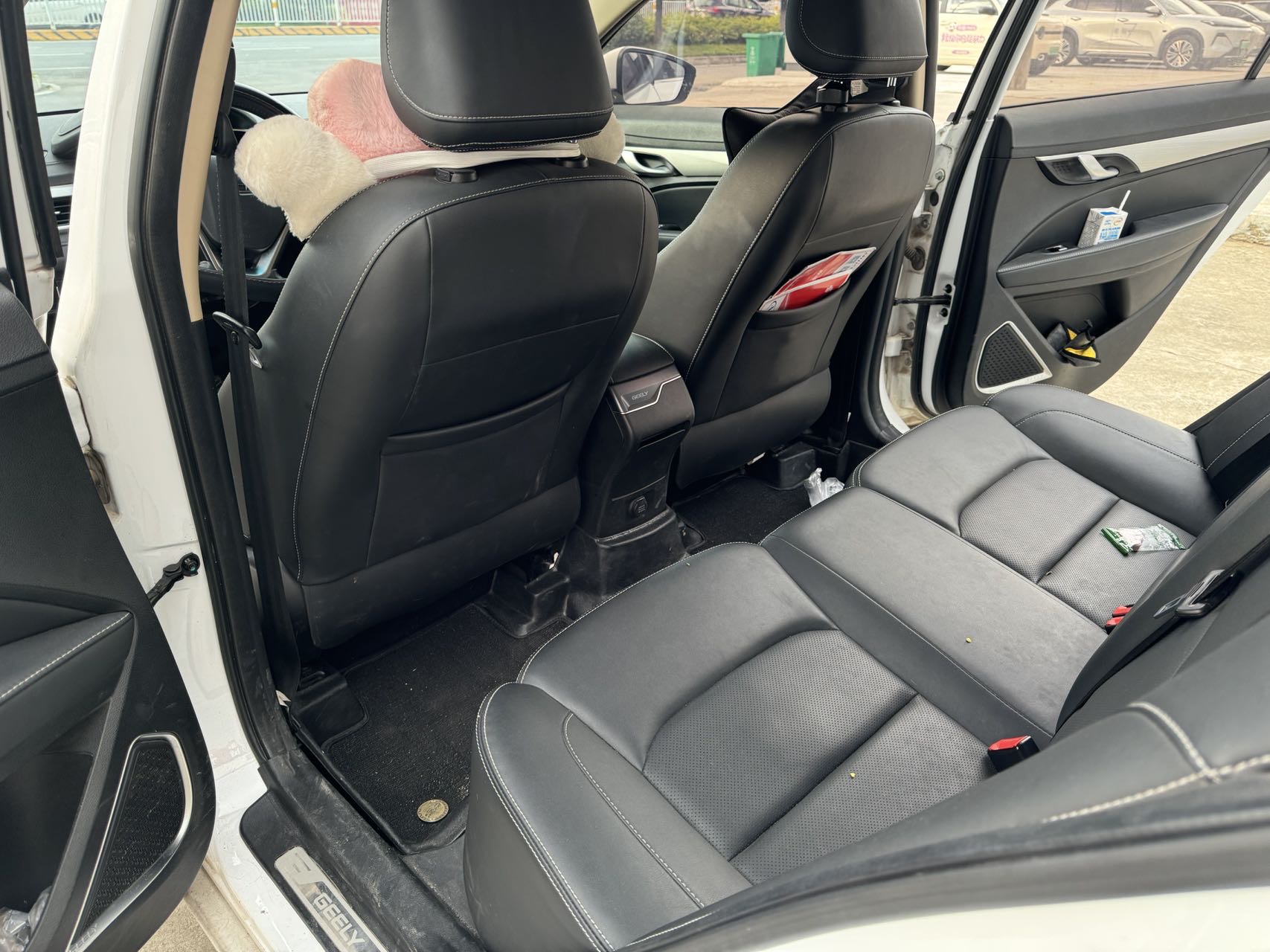 GEELY Emgrand 2018 car image #5