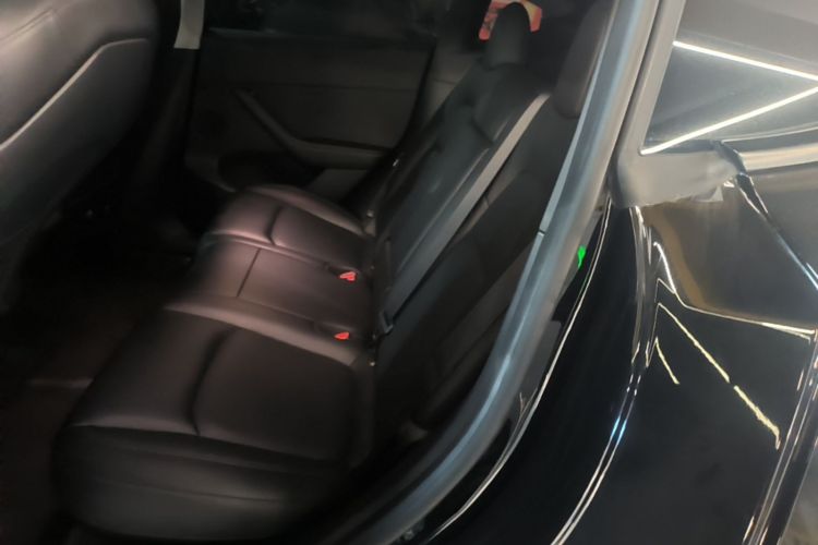 Tesla Model Y 2022 #17 Tesla Model Y 2022 car image #17