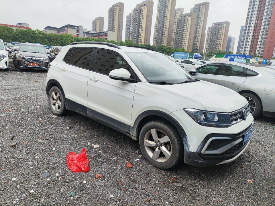 Volkswagen T-Cross 2024 car image #4