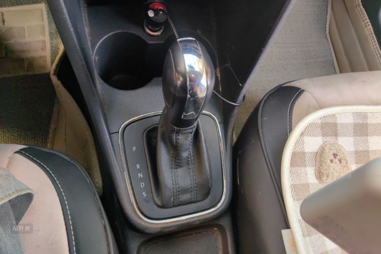 Volkswagen Polo 2019 #16 Volkswagen Polo 2019 car image #16
