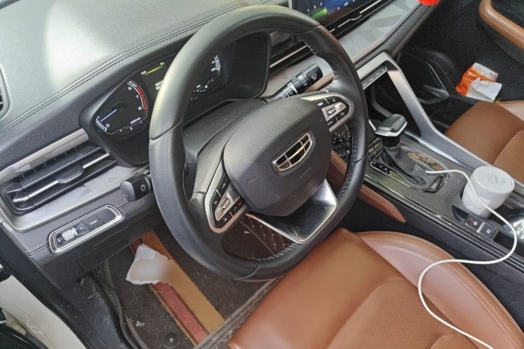 GEELY Vision X6 2021 #11 GEELY Vision X6 2021 car image #11