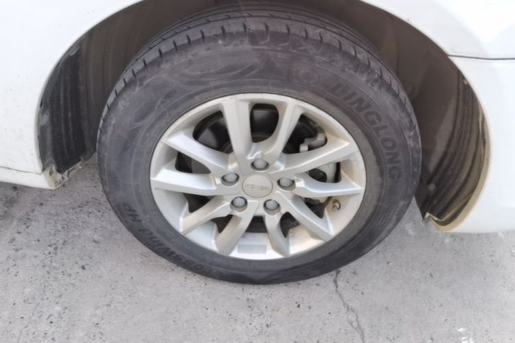 GEELY Emgrand 2020 image de voiture #9