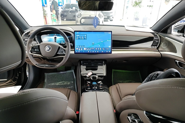 BYD Han 2024 #10 BYD Han 2024 car image #10