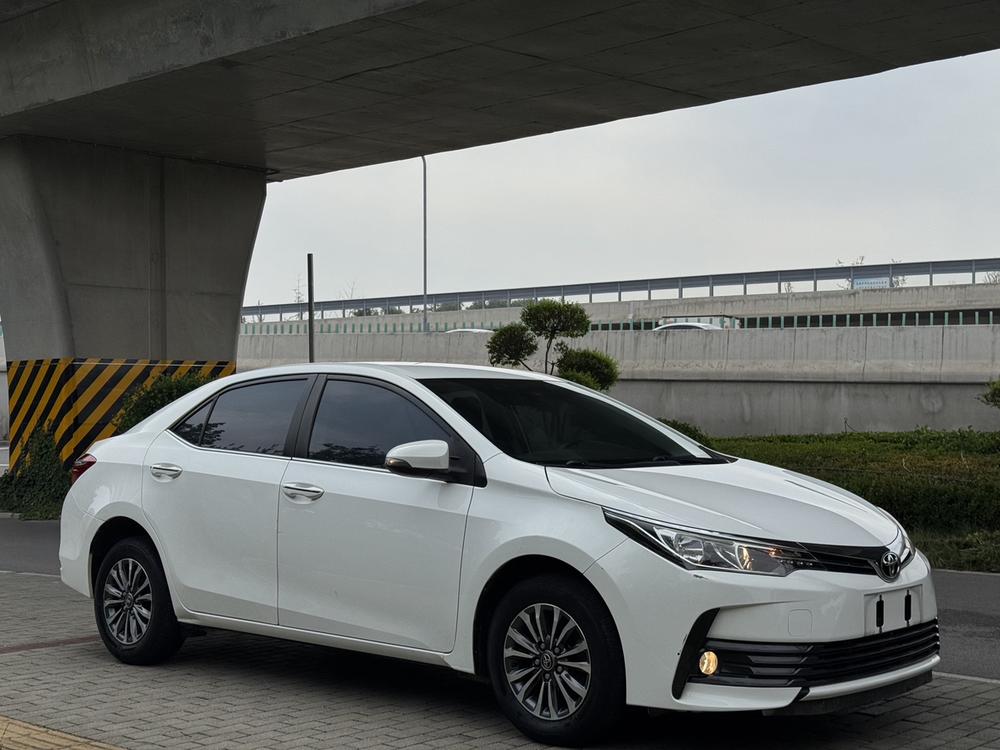 Toyota Corolla 2017 #3 Toyota Corolla 2017 car image #3