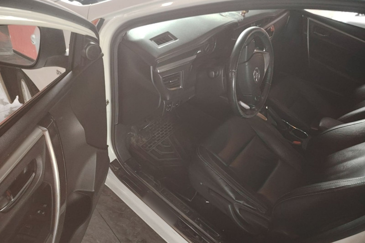 Toyota Corolla 2016 #16 Toyota Corolla 2016 car image #16