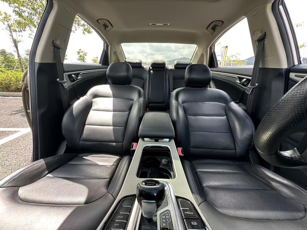 GEELY Emgrand GL 2017 car image #28