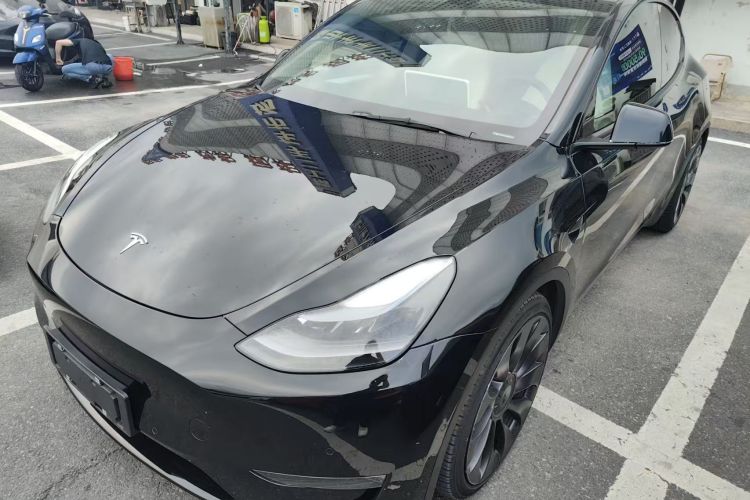 Tesla Model Y 2021 #2 Tesla Model Y 2021 car image #2
