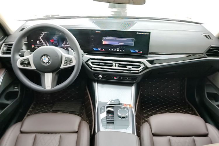 BMW 3 Series 2024 car image #10