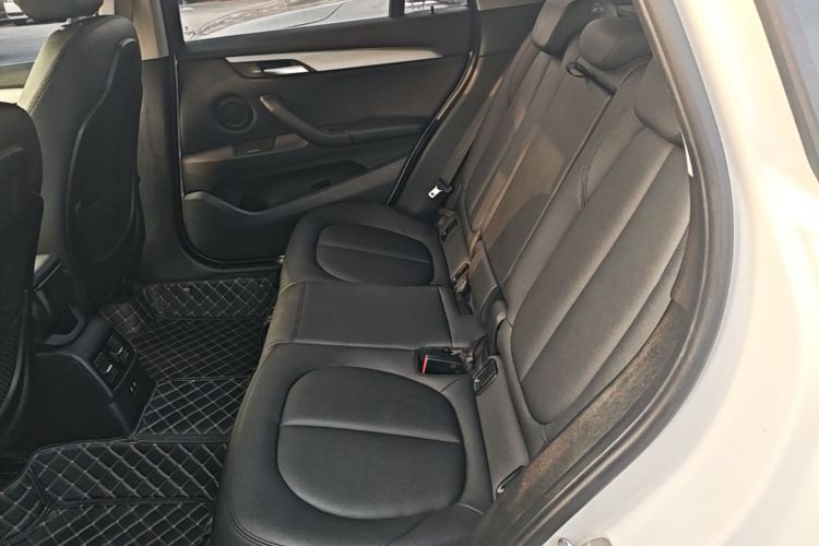 BMW X1 2019 #17 BMW X1 2019 car image #17