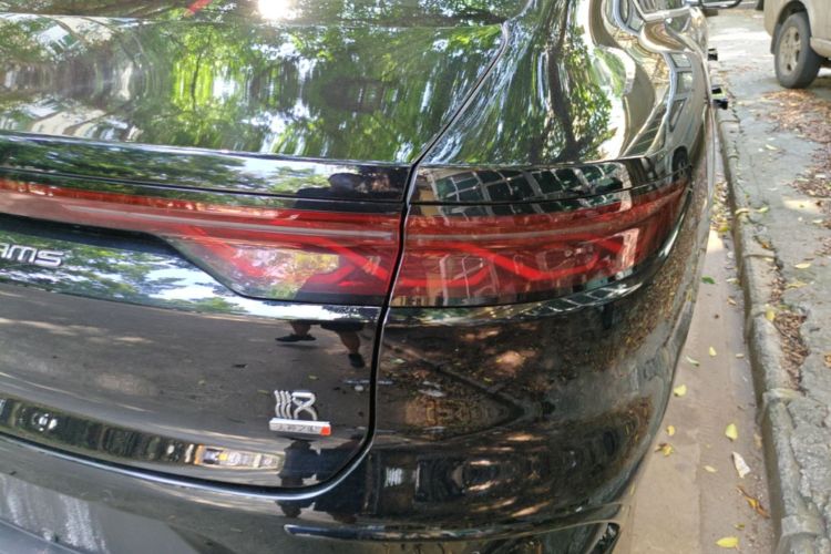 BYD Han 2025 #8 BYD Han 2025 car image #8