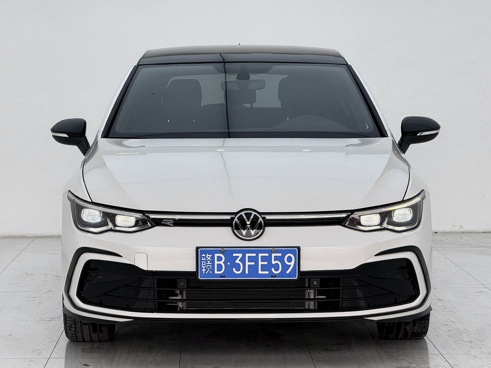 2023 immagine di auto #2