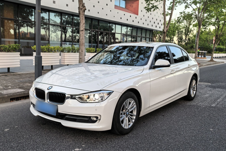 BMW 3 Series 2017 #12 BMW 3 Series 2017 car image #12