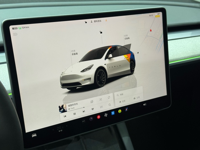 Tesla Model Y 2024 #3 Tesla Model Y 2024 car image #3
