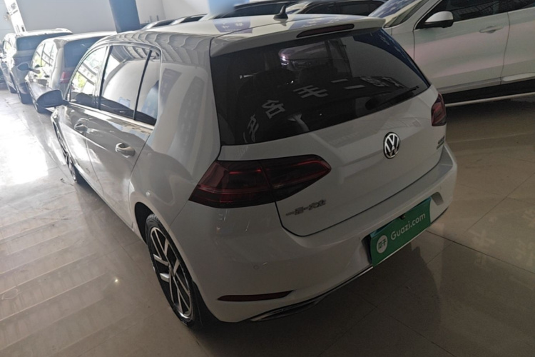 Volkswagen Golf 2019 #5 Volkswagen Golf 2019 car image #5