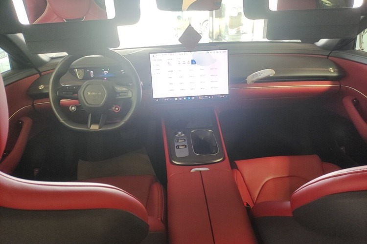 MI SU7 2024 car image #10