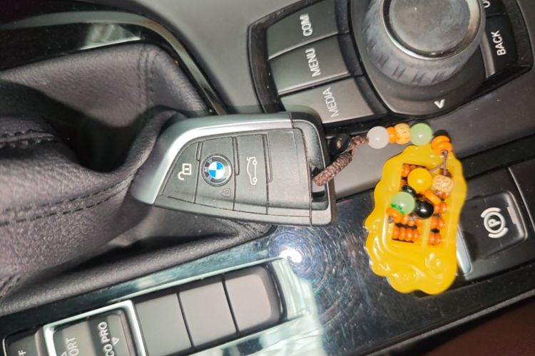 BMW X1 2018 #9 BMW X1 2018 car image #9