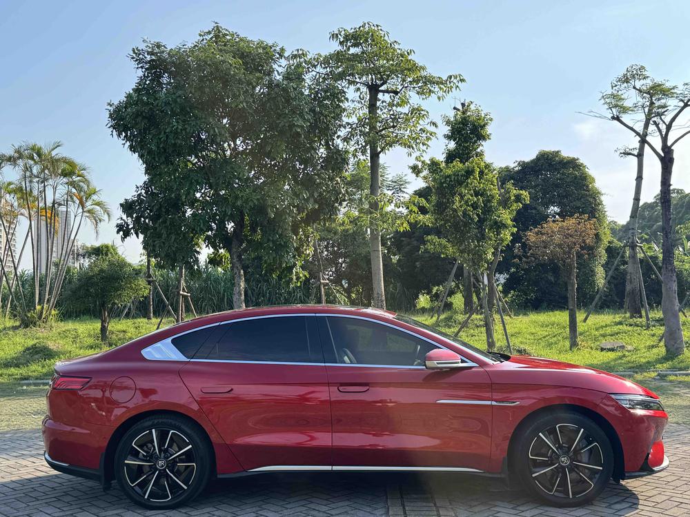 BYD Han 2021 car image #8