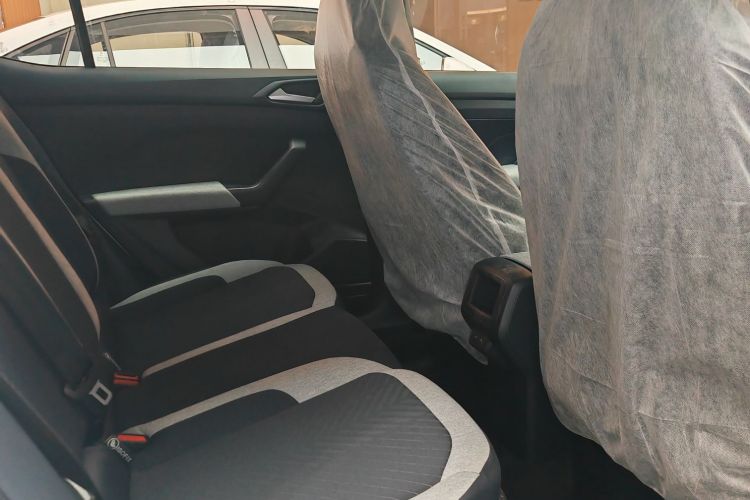 Volkswagen Tharu 2026 car image #13