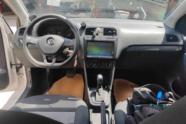 Volkswagen Polo 2019 #10 Volkswagen Polo 2019 car image #10