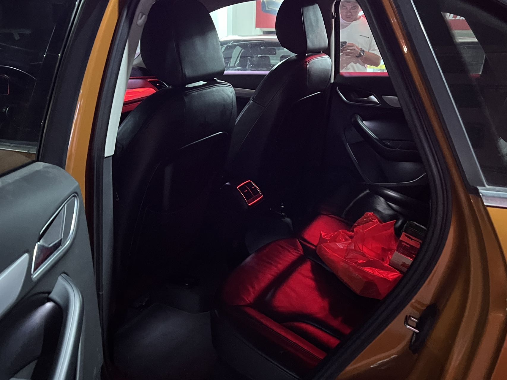 Audi Q3 2013 car image #5