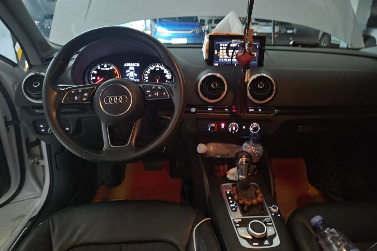 Audi A3 2017 car image #7