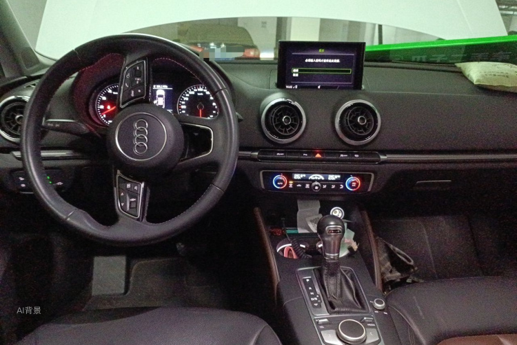 Audi A3 2018 car image #11