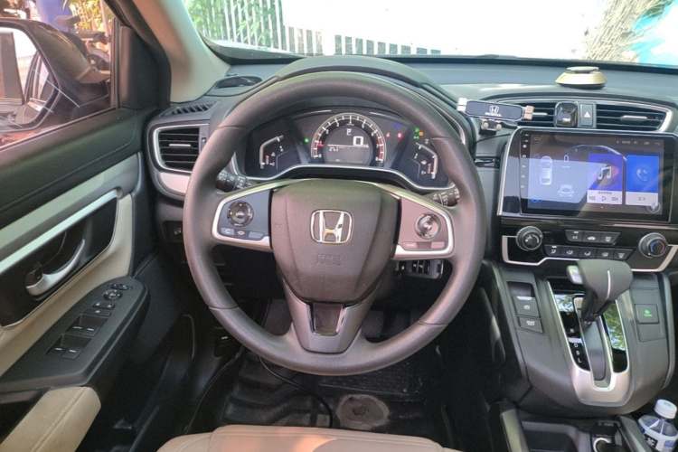 Honda CR-V 2019 car image #11