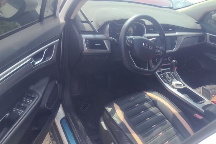 GEELY Emgrand GS 2019 car image #18
