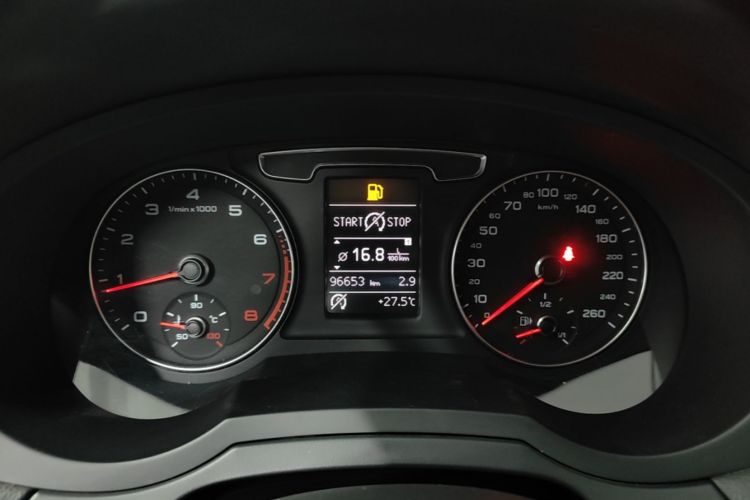 Audi Q3 2016 #16 Audi Q3 2016 car image #16