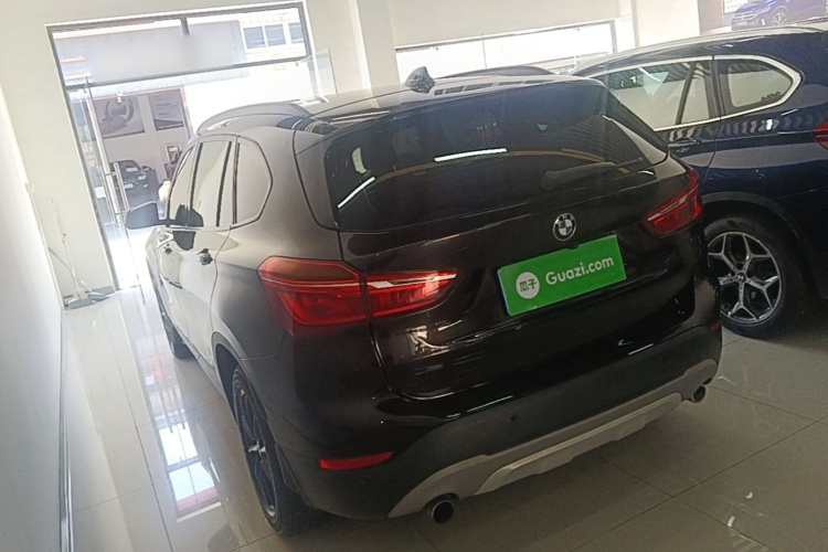 BMW X1 2018 #5 BMW X1 2018 car image #5