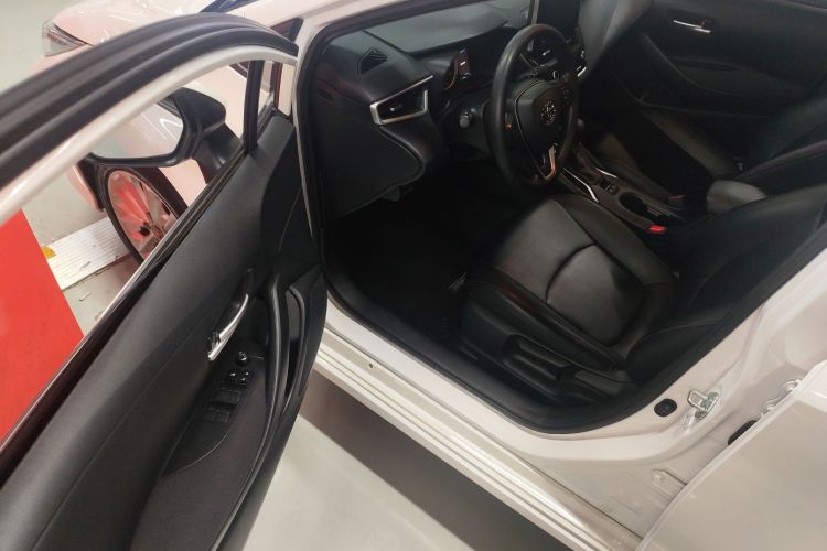 Toyota Corolla 2022 immagine di auto #16