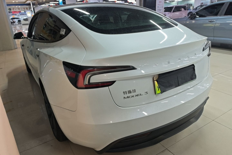 Tesla Model 3 2024 #7 Tesla Model 3 2024 car image #7