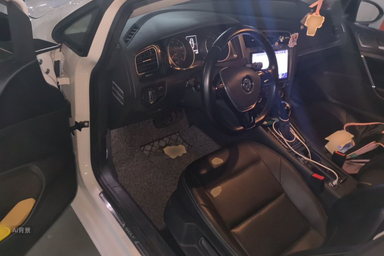 Volkswagen Golf 2017 car image #18