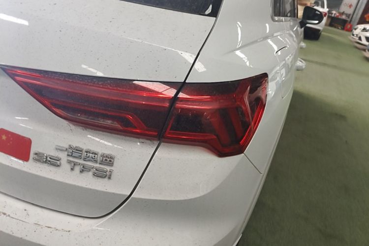 Audi Q3 2021 #8 Audi Q3 2021 car image #8