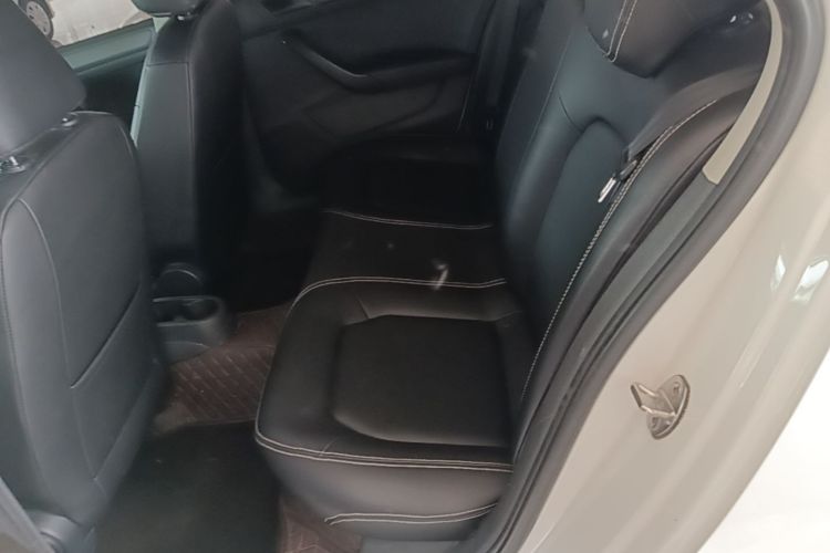 Volkswagen Santana 2017 car image #17