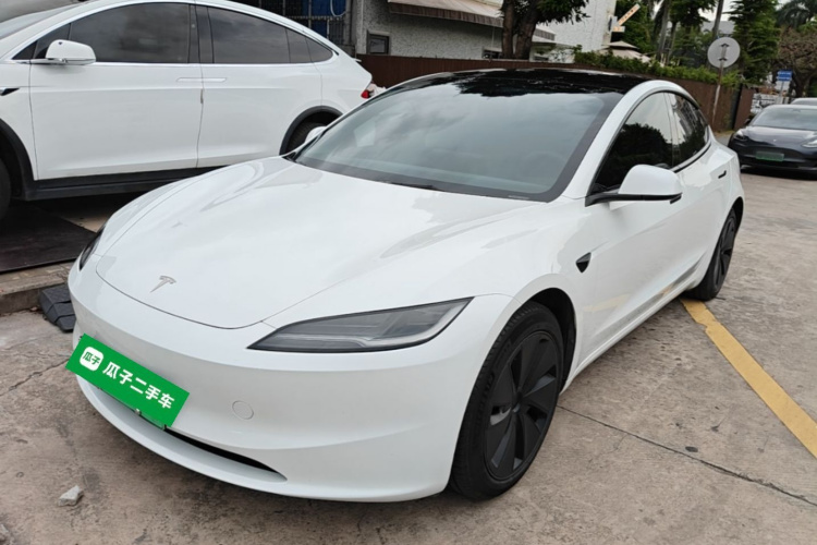 Tesla Model 3 2023 #2 Tesla Model 3 2023 car image #2